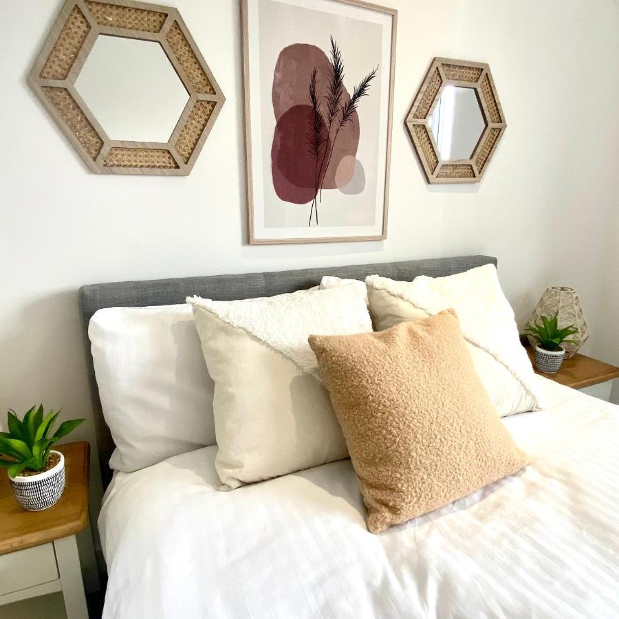 Modern 2 Bed Apartment/Free Parking/Near City/Self-Check In Handsworth エクステリア 写真